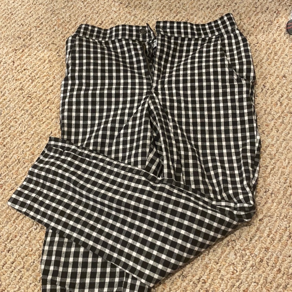 Hollister checkered pants size small